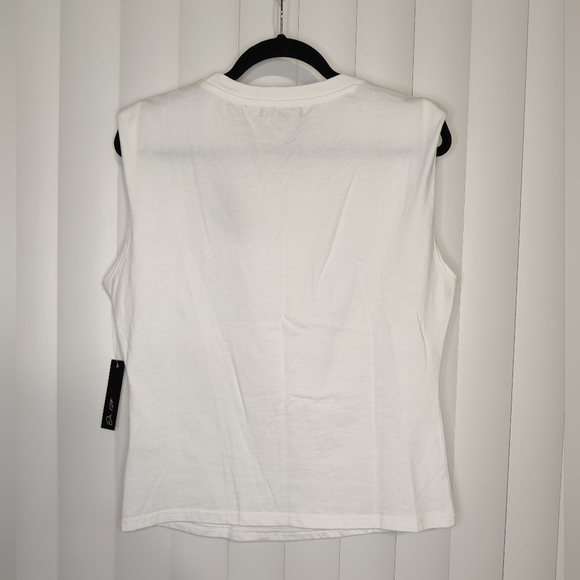 NWT On 12th White Shirt Women's XL - Picture 2 of 3